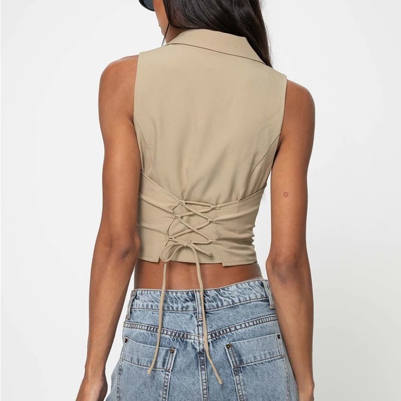 NWOT Taupe Button Up Vest - Picture 2 of 5